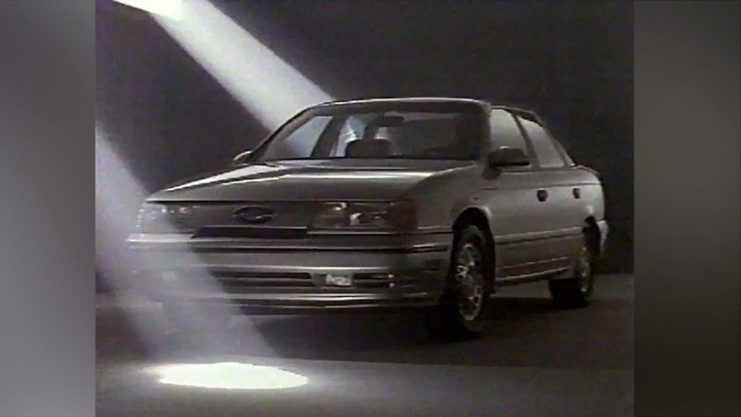 Ford Taurus - 1980s
