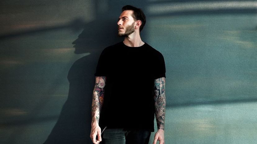 Black t shirt