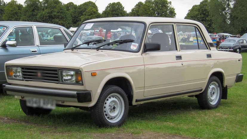 25-Riva Lada