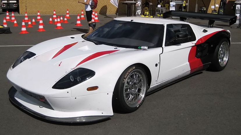 26 - Ford GT