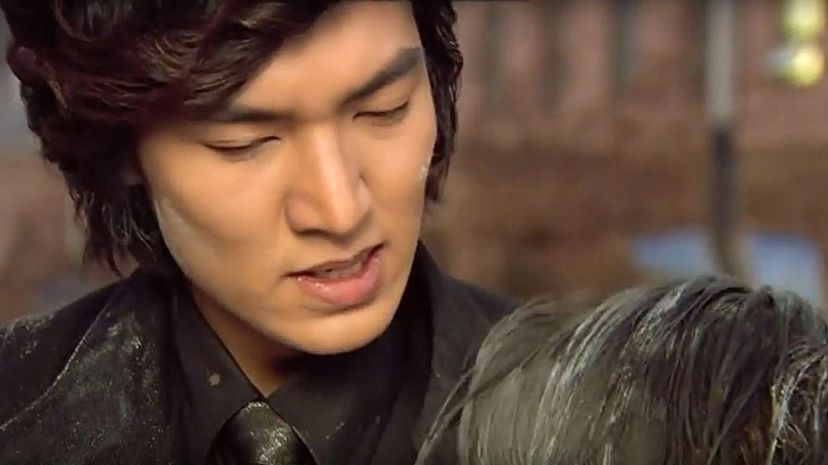 Question 17 - Gu Jun-pyo