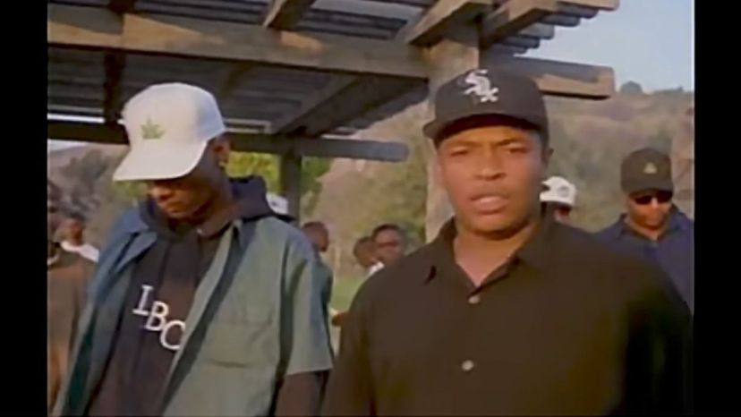 Dr Dre (featuring Snoop Doggy Dogg) - &quot;Nuthin' but a &quot;G&quot; Thang