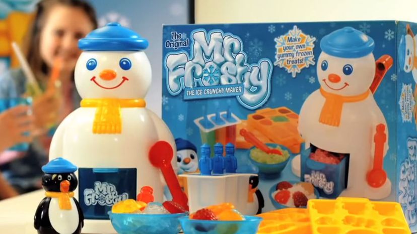 Mr Frosty The Ice Crunchy Maker, Retro Plastic Snowman Shaped Toy