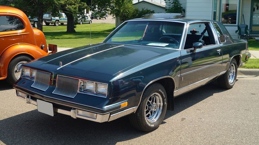 Oldsmobile Cutlass Supreme