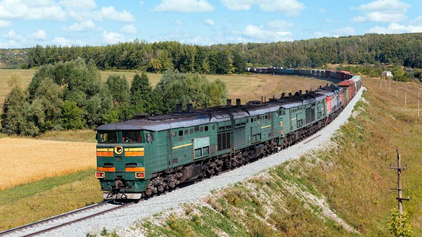 14_locomotive engines front middle