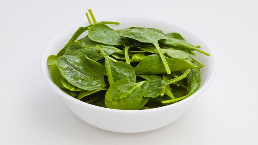 14 Spinach GettyImages-143413117