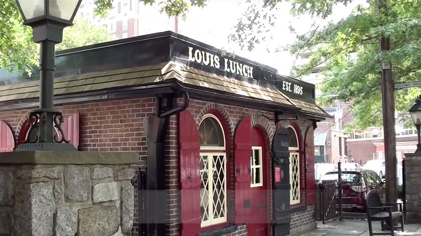 New Haven (Louis' Lunch)  