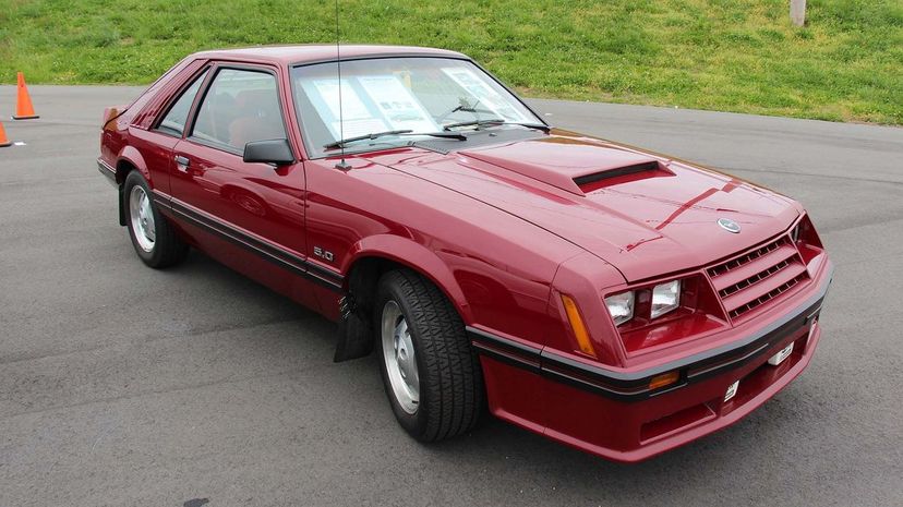 39 1982_Ford_Mustang_GT_Hatchback