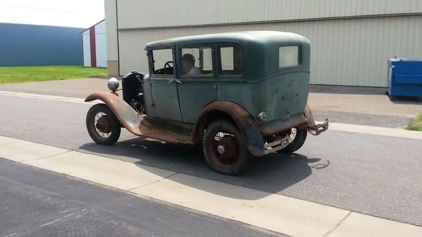 Ford Model A - 1920s