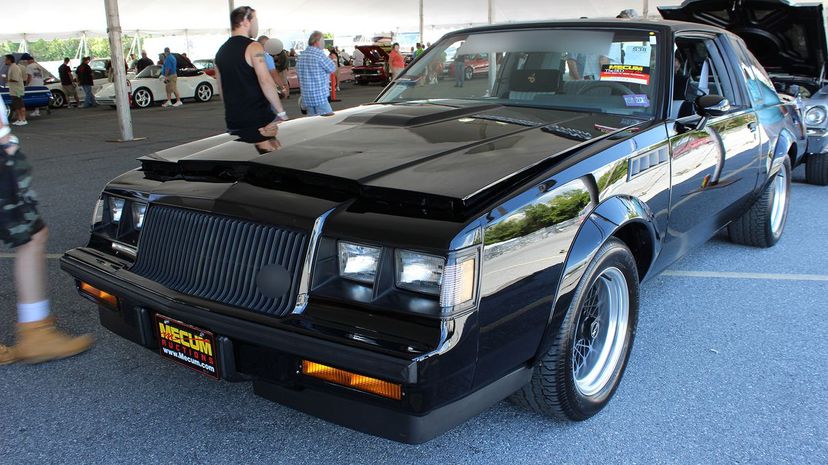 28 Buick GNX