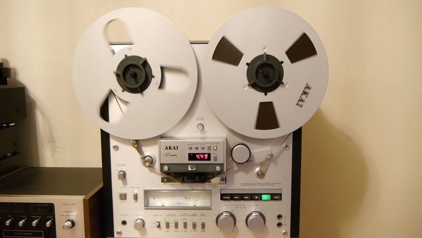 Reel-to-reel