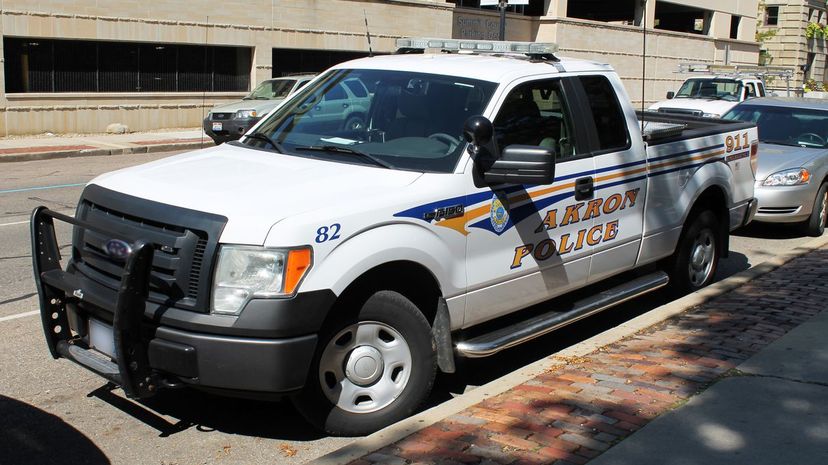 21 - Ford F-150 police