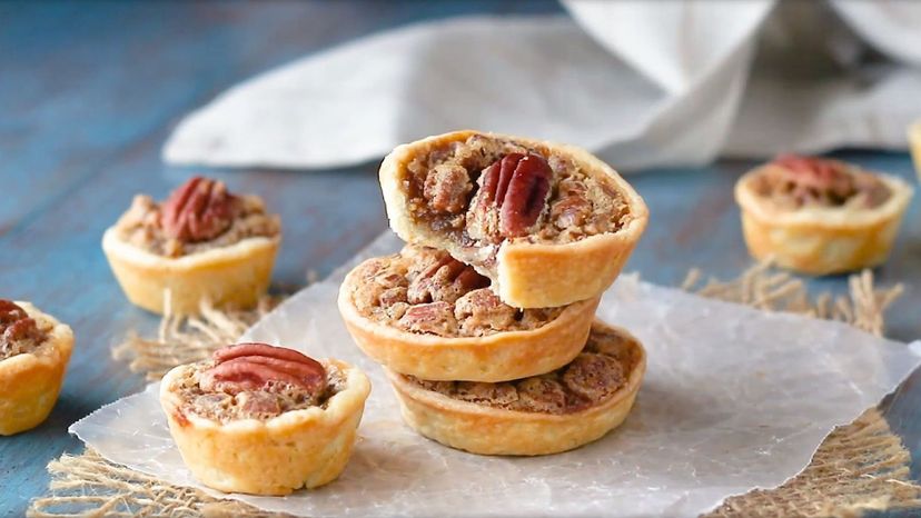 Pecan tassies