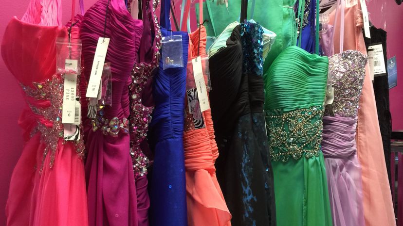 Guess 2024 prom dresses