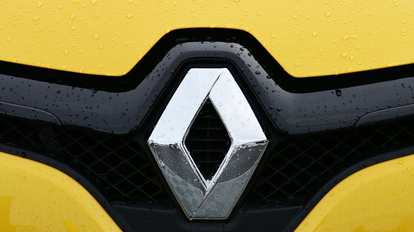 8-Renault
