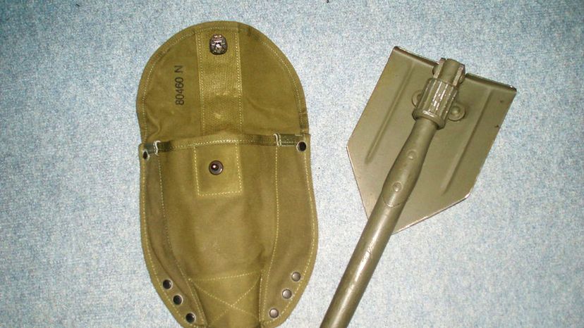 entrenching tool