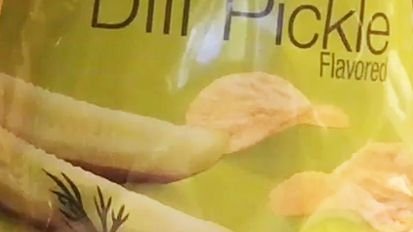Lay's Dill Pickle Chips
