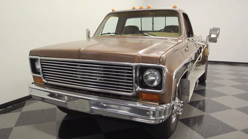 31 - 1973 Chevrolet C30