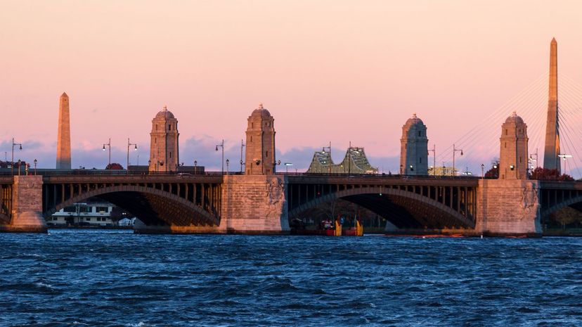 Q 20 Charles River Boston