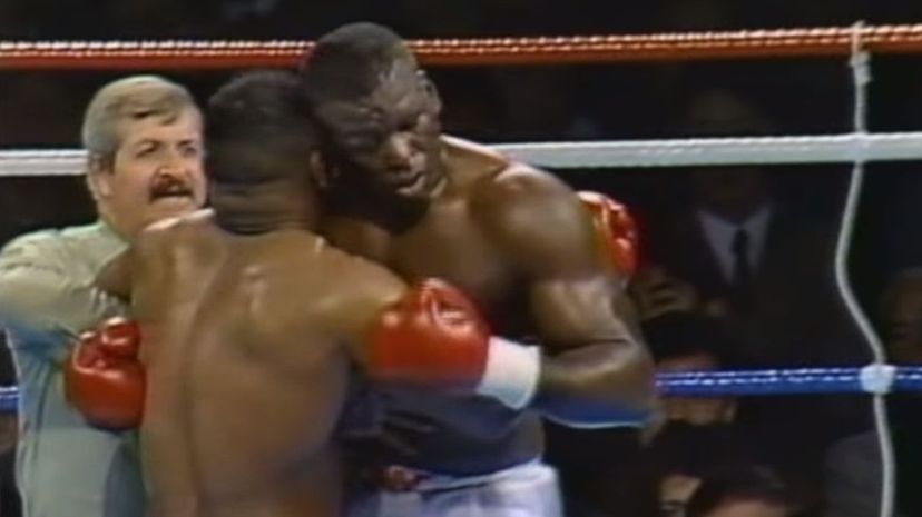 Buster Douglas vs Mike Tyson 1990
