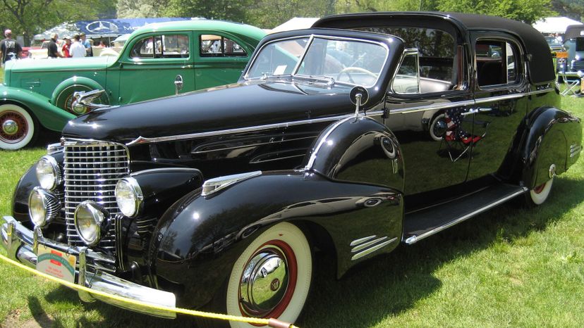1940 Cadillac 90 V16