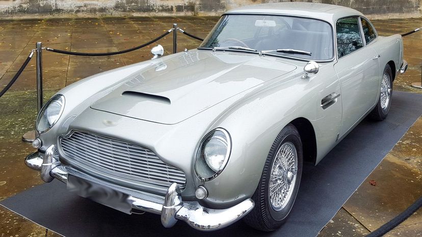 Q21-Aston Martin DB5-Edit