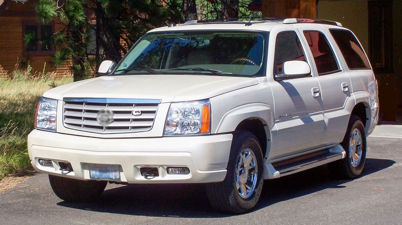 13-Cadilac Escalade