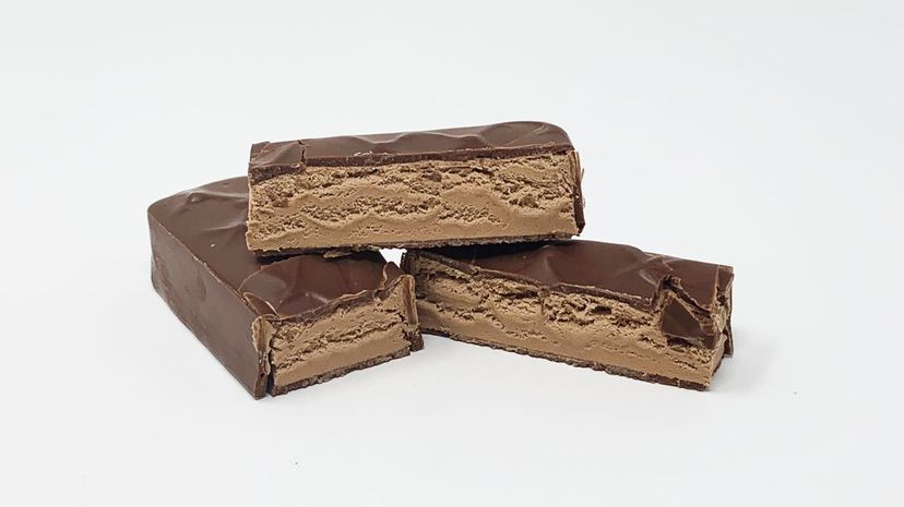 Candy - 3Musketeers cut