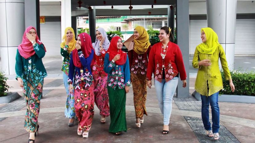 Malaysia-(Kebaya)