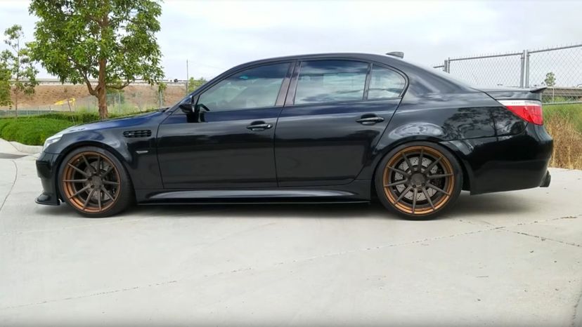 40 2010 BMW M5