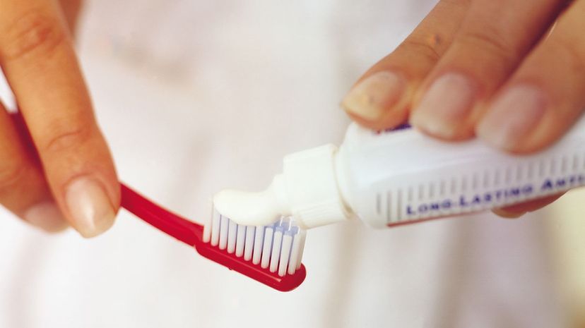 9 Squeezing toothpaste