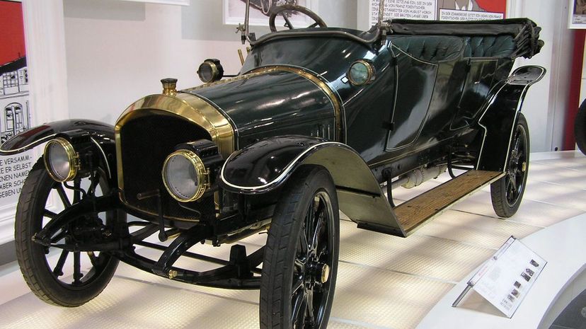 17 - Audi 1910