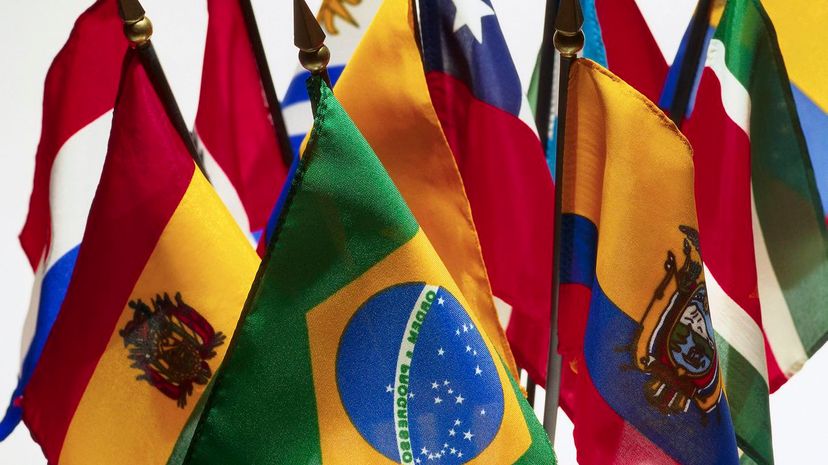 ¿Crees que puedes nombrar todas estas banderas de Latinoamérica?