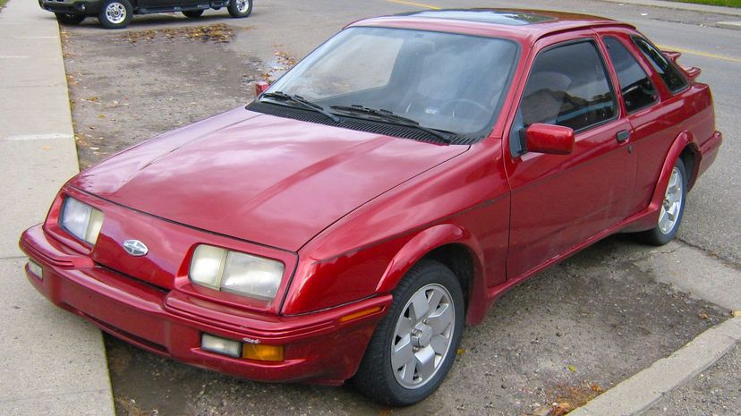 33 - Ford Merkur XR4Ti