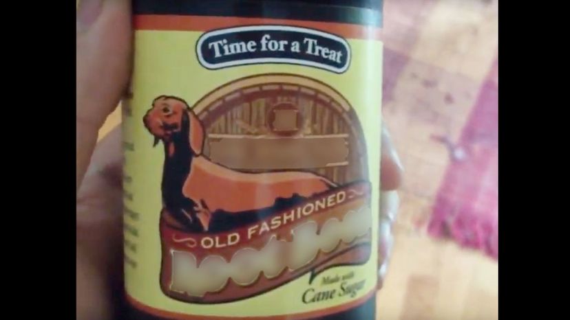 lll Dachshunds Old Fashioned Root Beer
