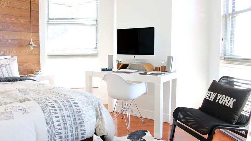 Bedroom with Office