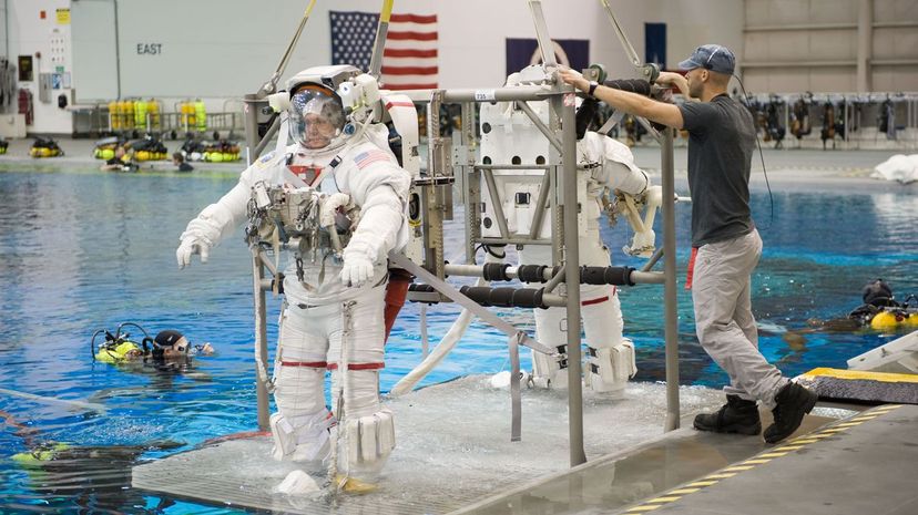 20 - Astronaut training