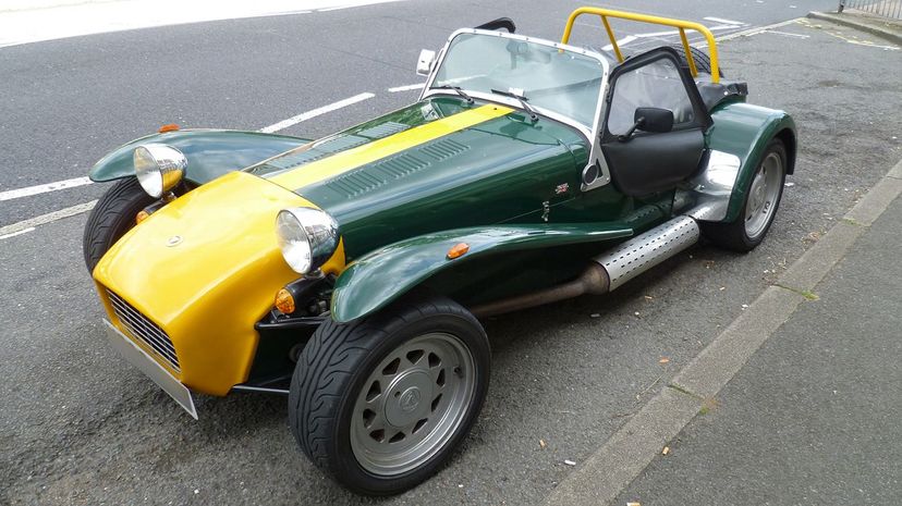 33 Caterham Seven