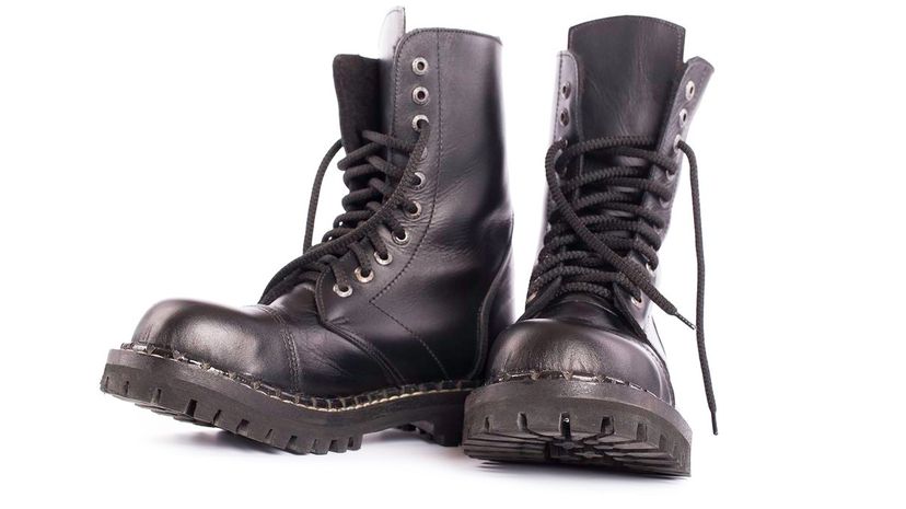 24 Army boots