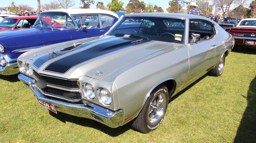 30 Chevrolet Chevelle SS 454