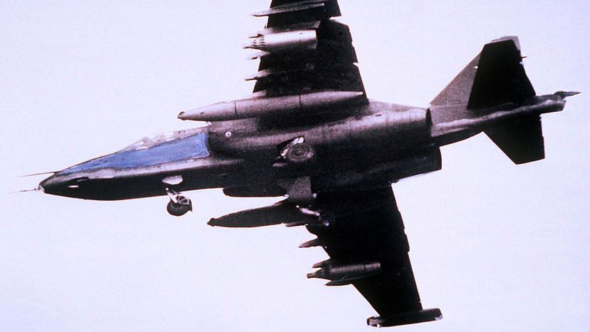 Sukhoi Su-25