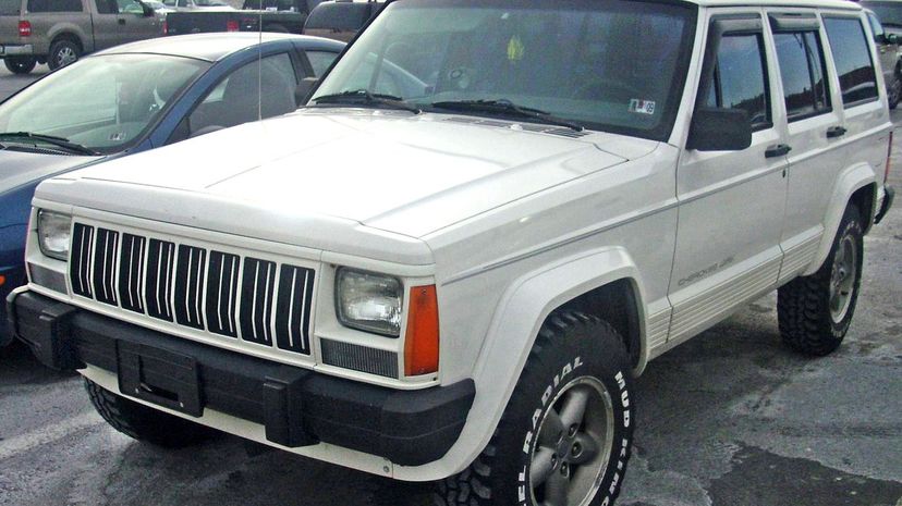 13-Jeep_Cherokee_Classic_(XJ)