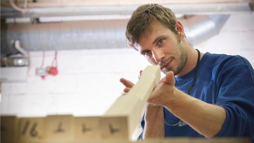 Can You Pass This Carpentry Quiz in Under 7 Minutes?