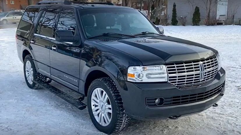 23-2014 Lincoln Navigator Sport