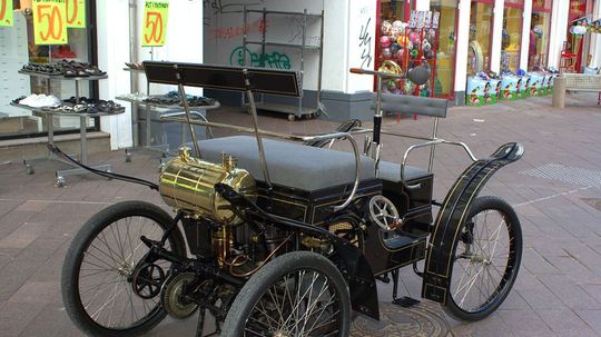 How much do you know about the history of car engines?