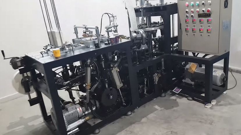 Paper cup forming machine