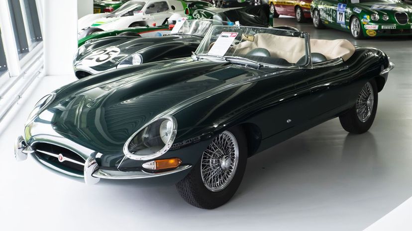 39 - 1961 Jaguar's E-Type