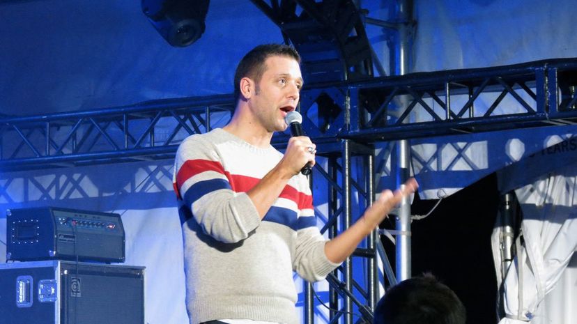 Q25 George Stroumboulopoulos