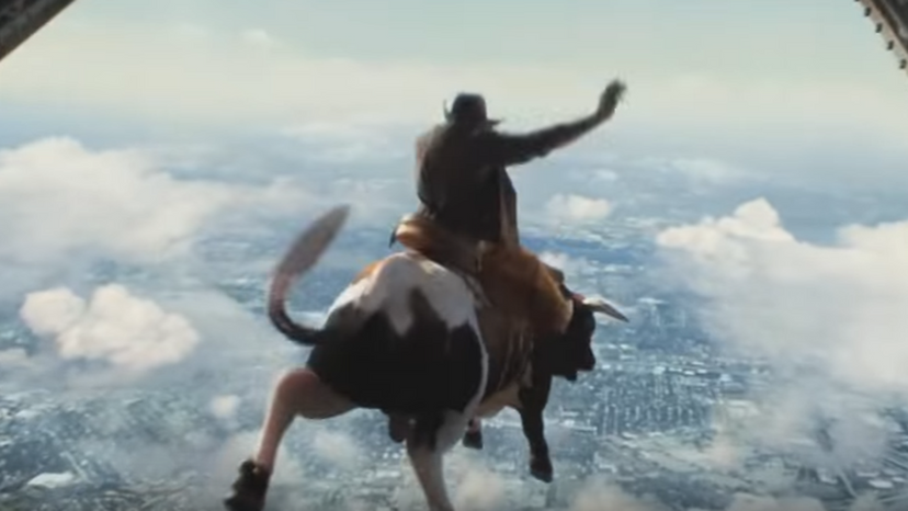 Bolder Than Bold Jump - Butterfinger 2016 Super Bowl Commercial