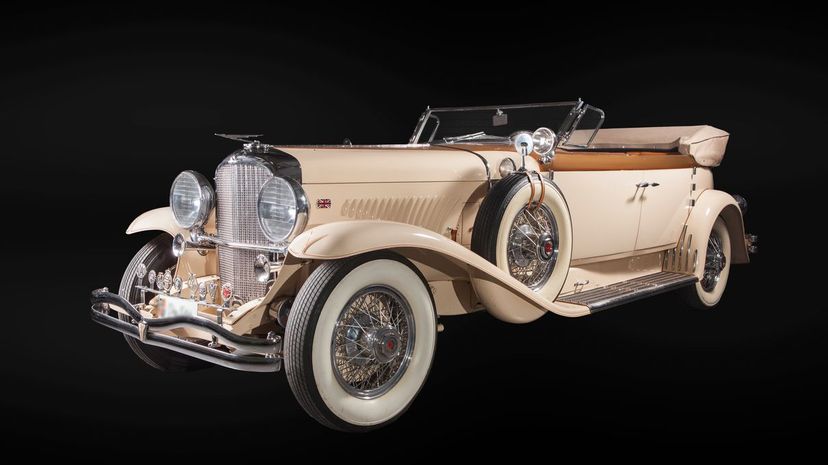 Q32-Duesenberg Model J